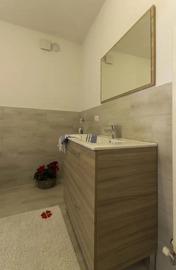 Casa Madali' - Nel Borgo Apartment Marone