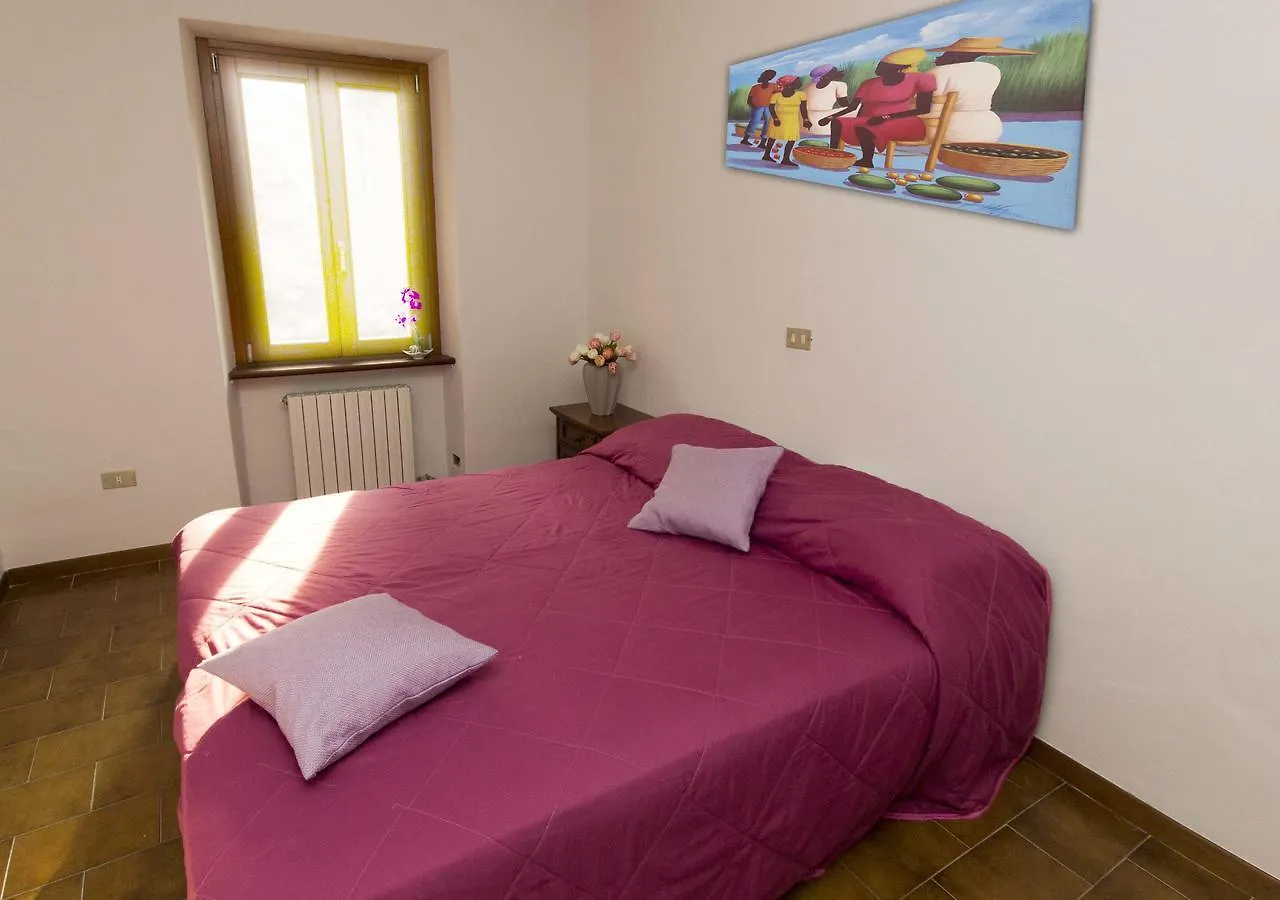 Casa Madali' - Nel Borgo Apartment Marone 0*,  Italy