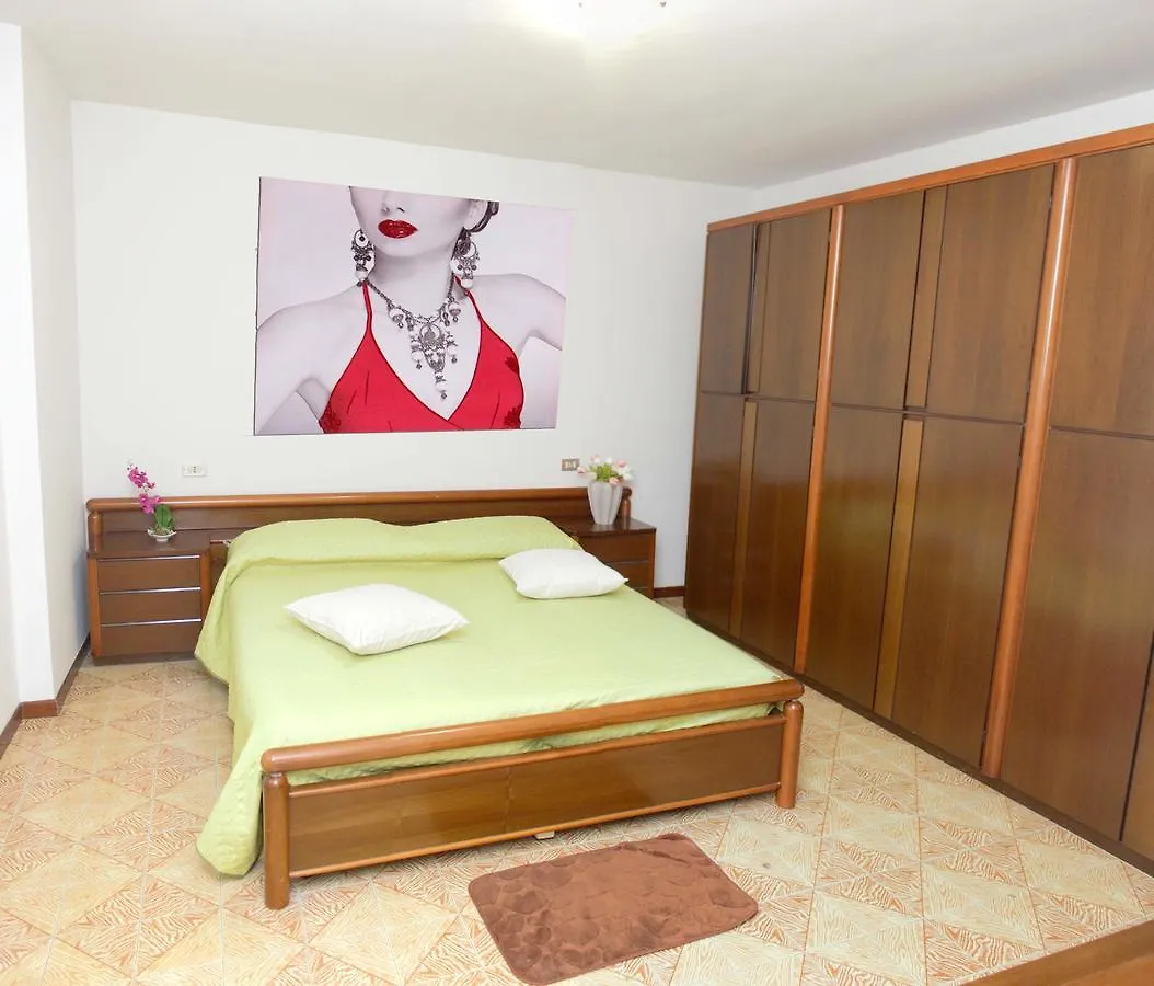 Casa Madali' - Nel Borgo Apartment Marone